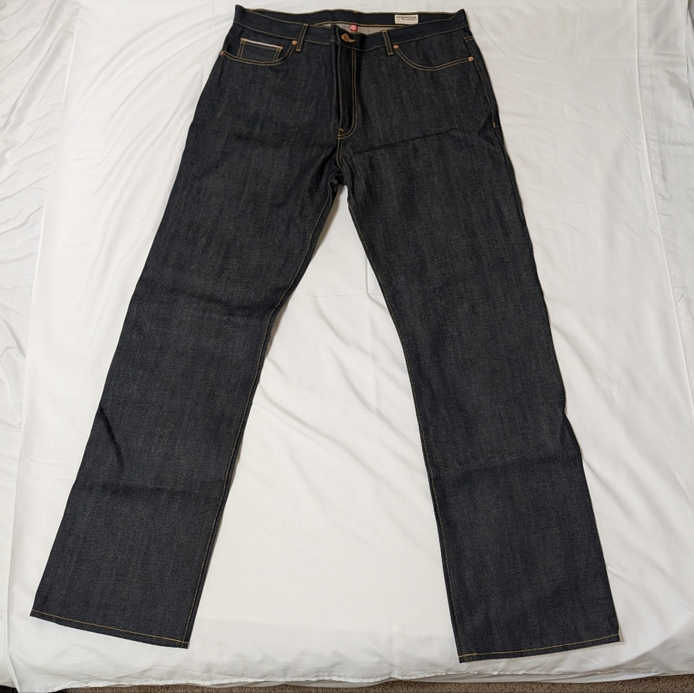 Classic Indigo Men's Straight Jeans